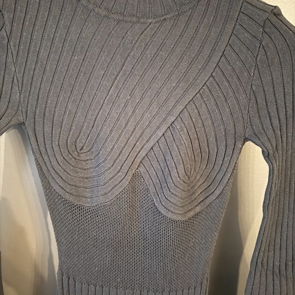 NWT Hera Black Long Sleeve Knit Dress Unique Sexy size Small - Picture 3 of 9